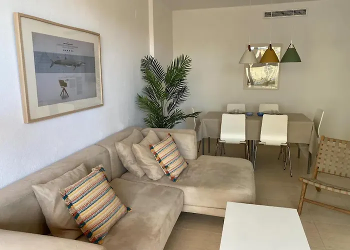 ¡precioso En 1 Linea Con Piscina! * Denia