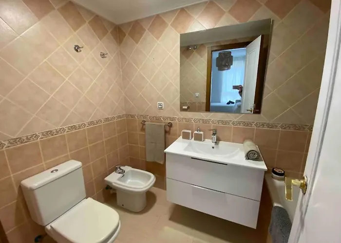 ¡precioso En 1 Linea Con Piscina!