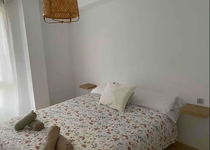 ¡precioso En 1 Linea Con Piscina!