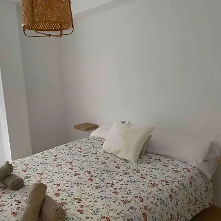 ¡precioso En 1 Linea Con Piscina!