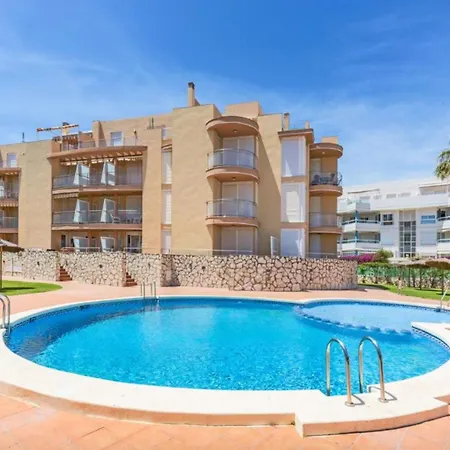 ¡precioso En 1 Linea Con Piscina! * Dénia